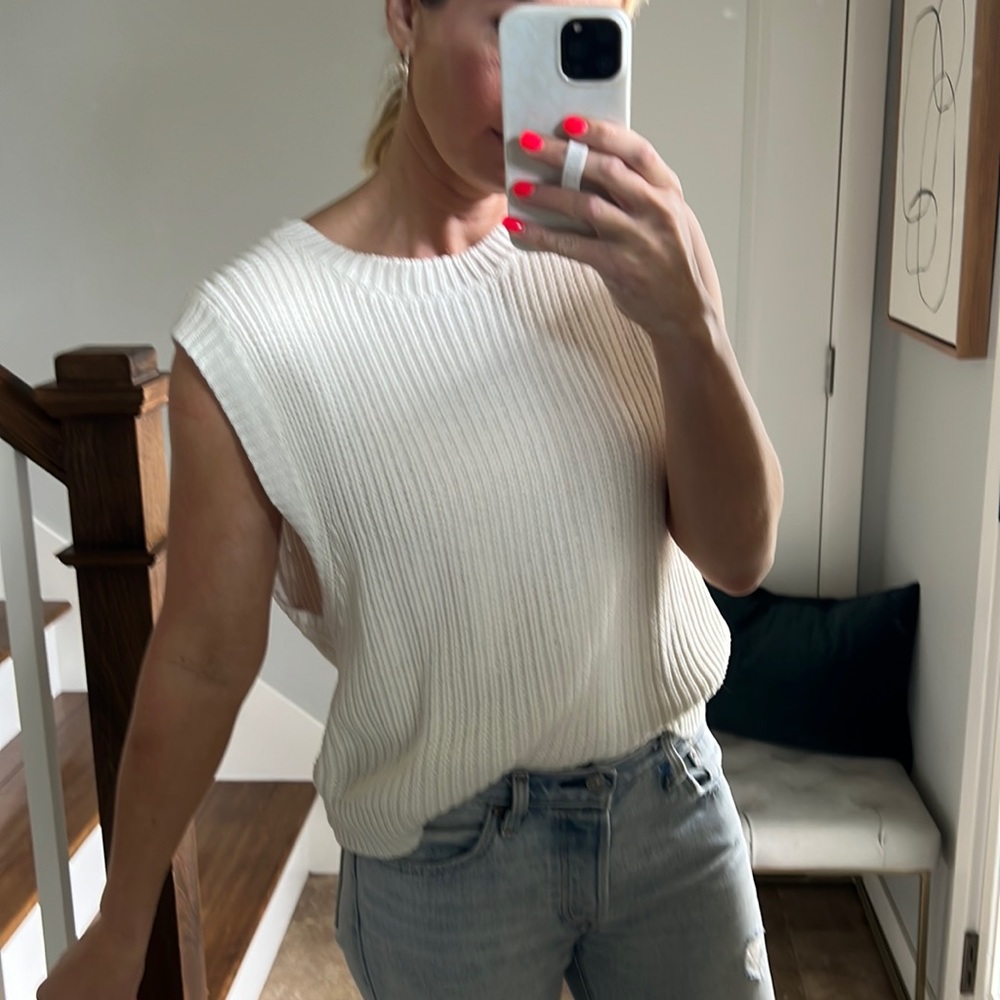 Sleeveless Sweater